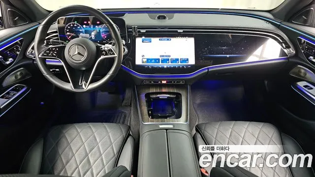 Mercedes-Benz E-Class — Фото автомобиля 7