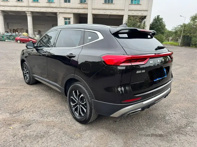 Haval H6 — Фото автомобиля 9