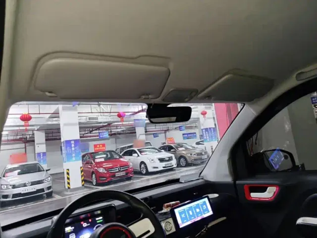 Wuling Hongguang Mini EV — Фото автомобиля 17