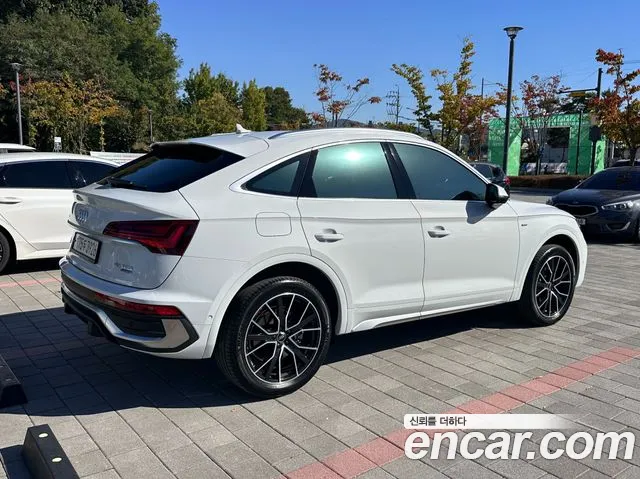 Audi Q5 FY — Фото автомобиля 8
