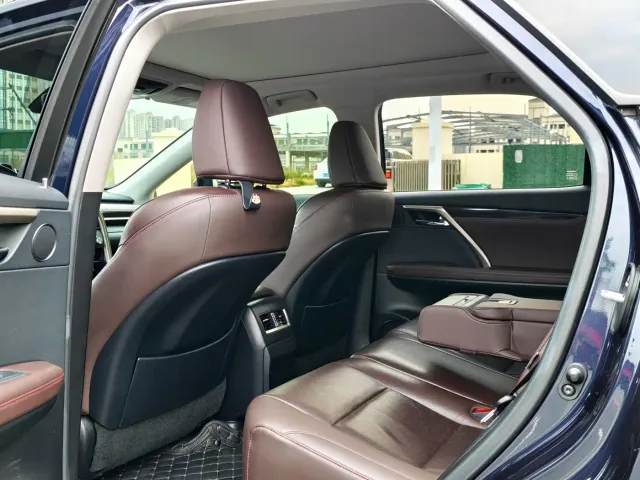 Lexus RX — Фото автомобиля 8