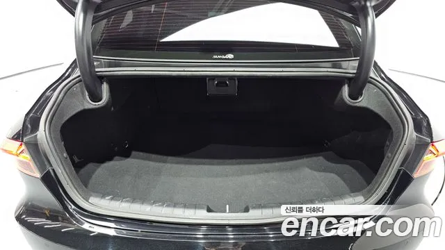 Hyundai Grandeur Новый Grandeur IG — Фото автомобиля 16