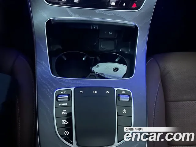 Mercedes-Benz E-Class W213 — Фото автомобиля 16