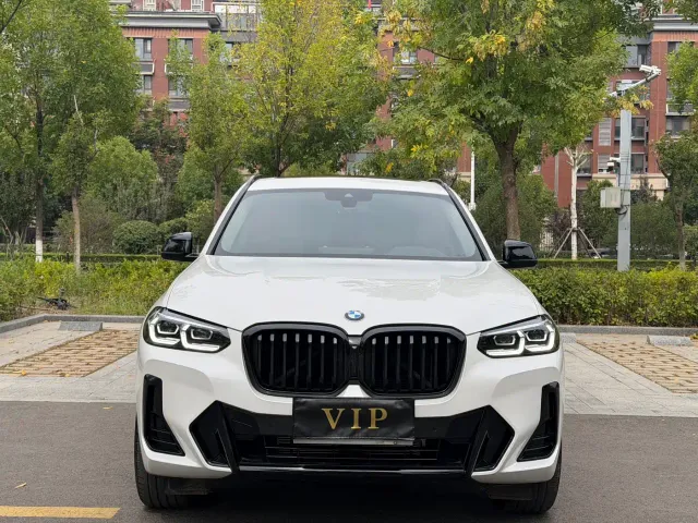 Фотография автомобиля — BMW X3