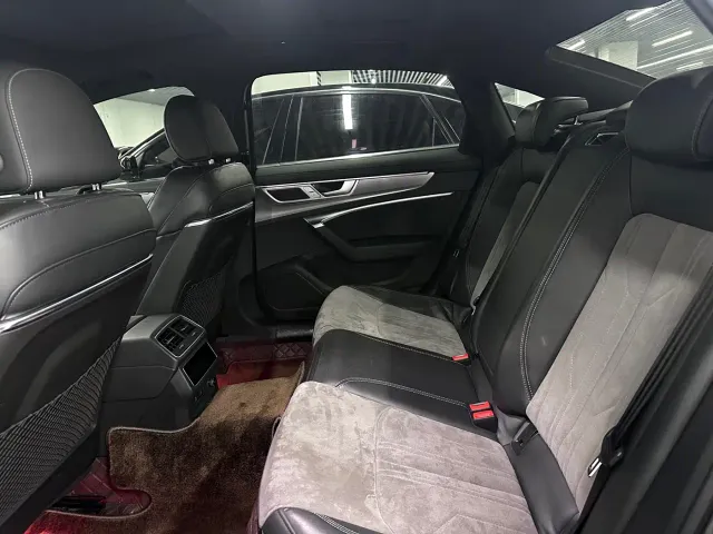Audi A6L — Фото автомобиля 11