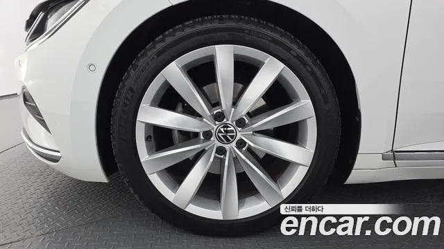 Volkswagen Arteon Arteon 2.0 TDI Prestige — Фото автомобиля 5