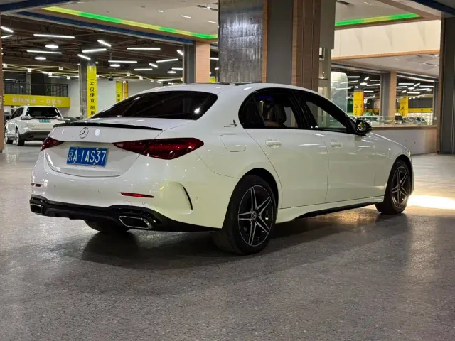 Mercedes-Benz C-Class — Фото автомобиля 6