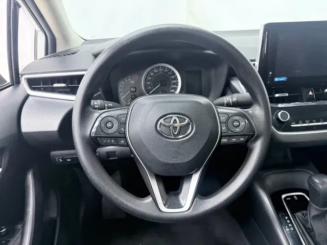 Toyota Corolla — Фото автомобиля 12