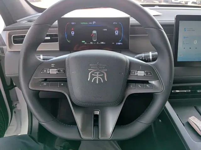 BYD Qin PLUS — Фото автомобиля 10