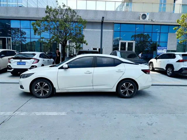 Nissan Sylphy — Фото автомобиля 3
