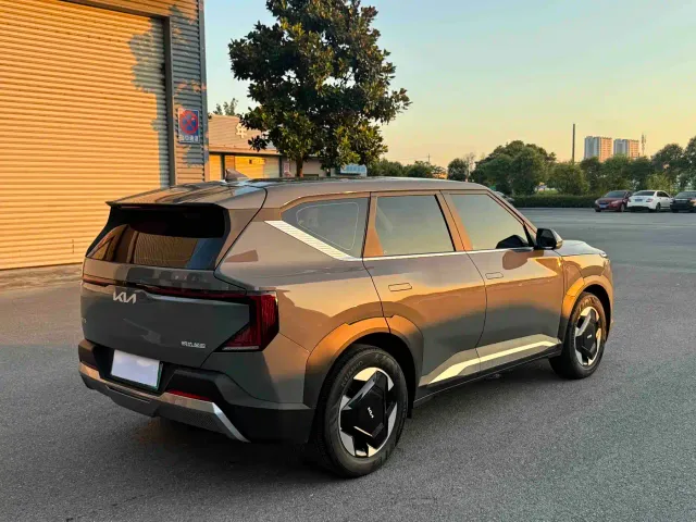 Kia EV5 — Фото автомобиля 6