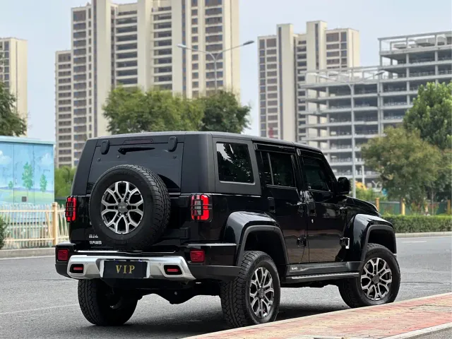 BAIC BJ40 — Фото автомобиля 11