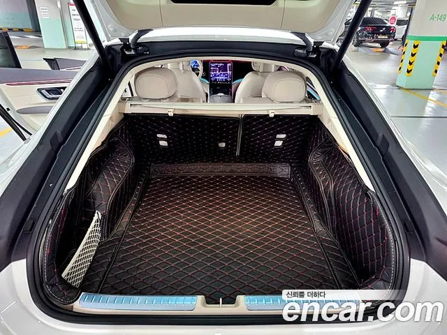 Mercedes-Benz EQS V297 — Фото автомобиля 19
