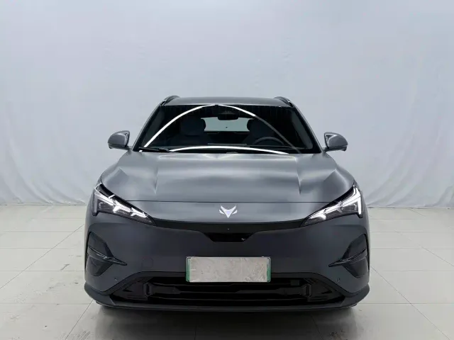 Arcfox Alpha T5 — Фото автомобиля 2