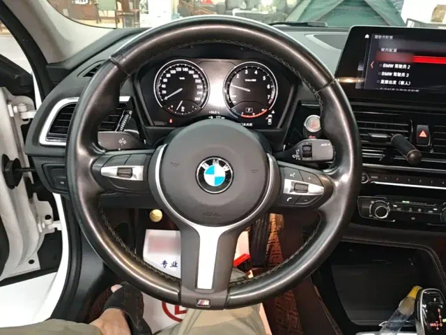 BMW 1 Series — Фото автомобиля 10