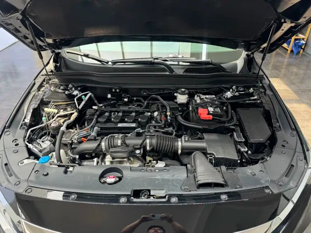 Honda Accord — Фото автомобиля 16