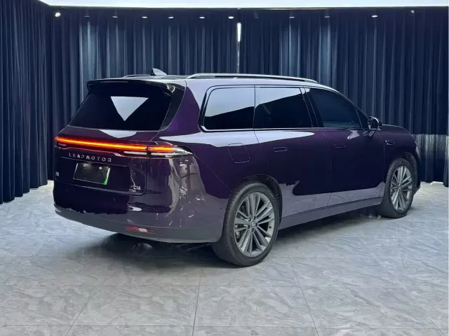Leapmotor C16 — Фото автомобиля 9