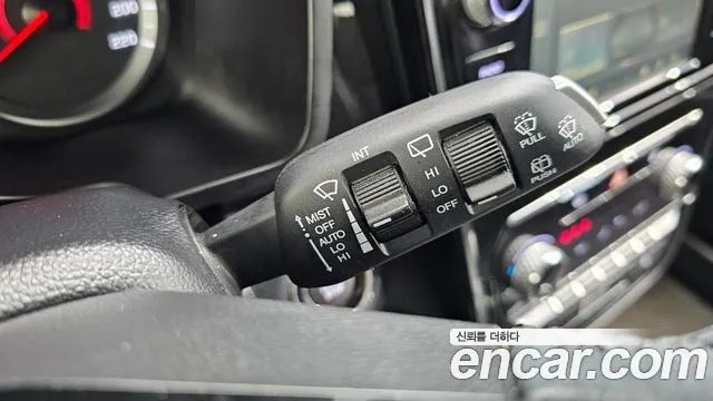 KG_Mobility_Ssangyong TIBOLI Very New Tivoli Бензин 1.5 2WD — Фото автомобиля 18