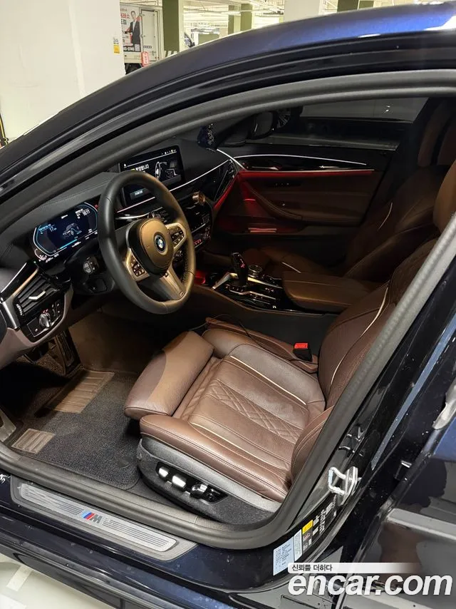 BMW 5-Series 5 серия (G30) — Фото автомобиля 4
