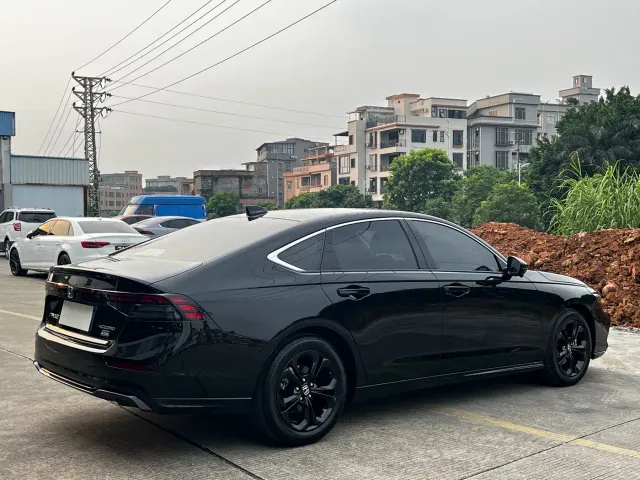 Honda Accord — Фото автомобиля 7