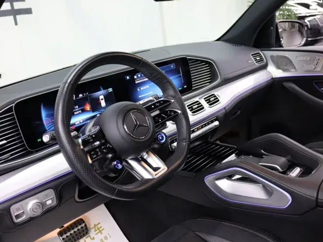 Mercedes-Benz GLE-Class AMG — Фото автомобиля 8