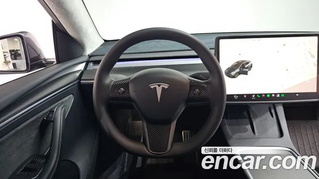 Tesla Model Y — Фото автомобиля 19