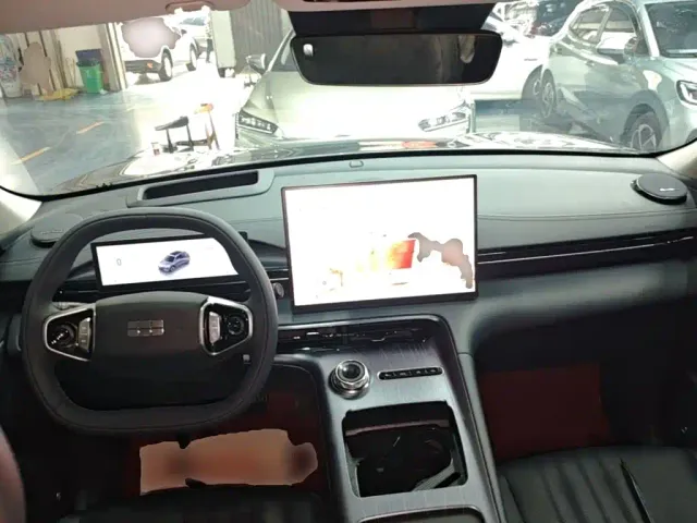 Geely Galaxy E5 — Фото автомобиля 9