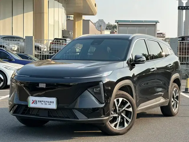Фотография автомобиля — Geely Galaxy L7