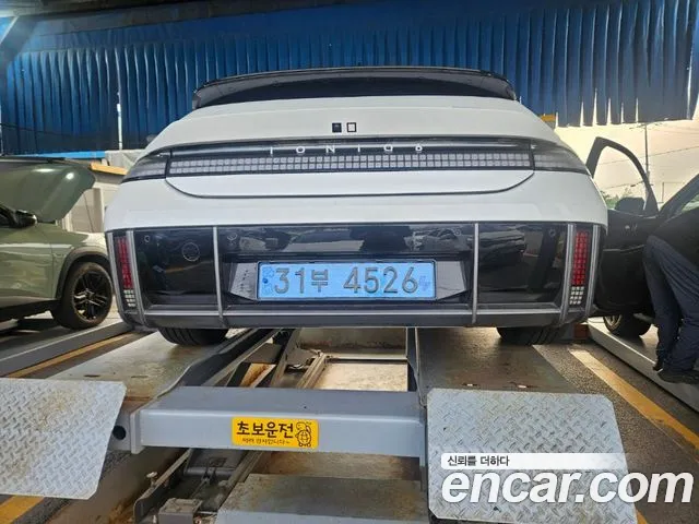 Hyundai Ioniq 6 — Фото автомобиля 2