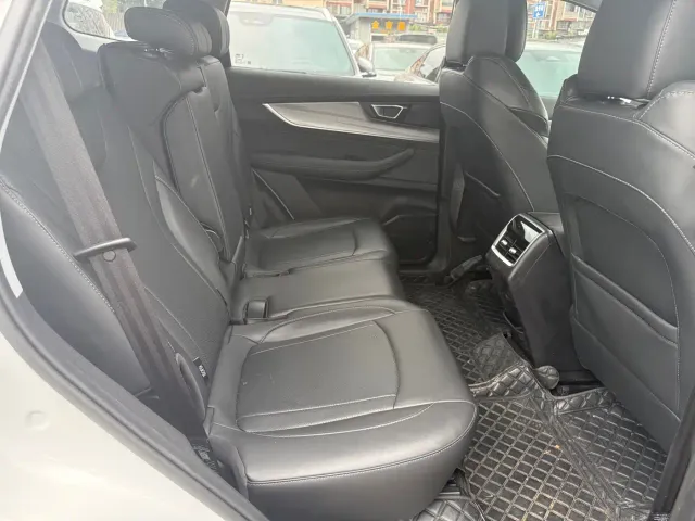 Chery Tiggo 8 PLUS — Фото автомобиля 10