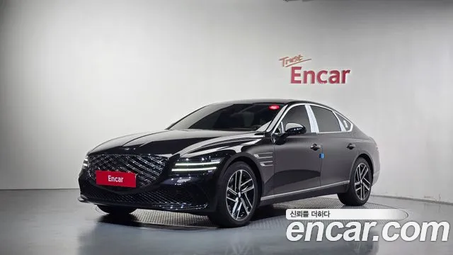 Фотография автомобиля — Genesis G80 RG3