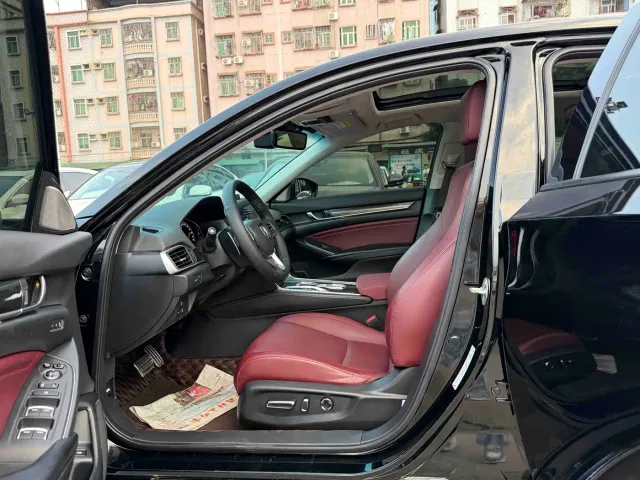 Honda Accord — Фото автомобиля 7