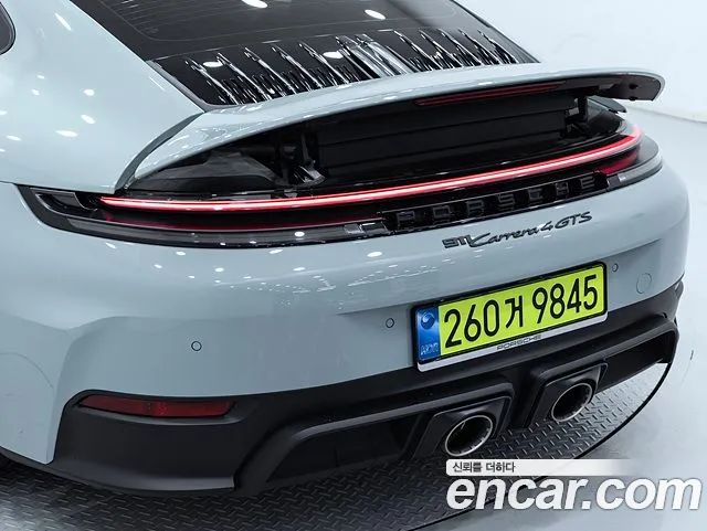Porsche 911 992 — Фото автомобиля 12
