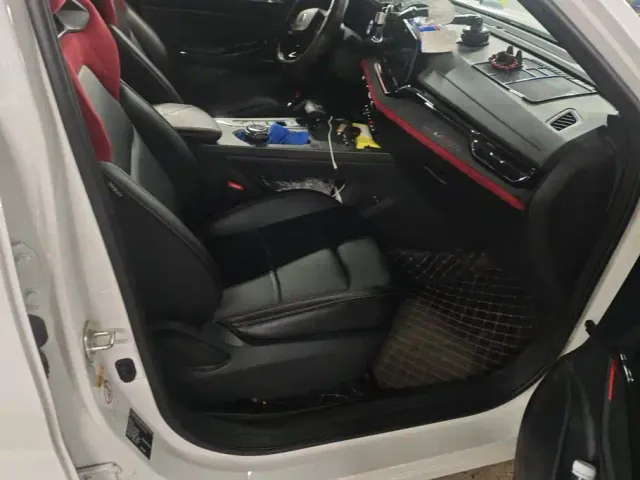 Changan X5 Plus — Фото автомобиля 8