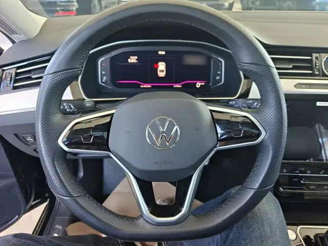 Volkswagen Magotan — Фото автомобиля 10