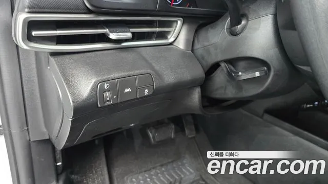 Hyundai AVANTE Avante (CN7) — Фото автомобиля 20