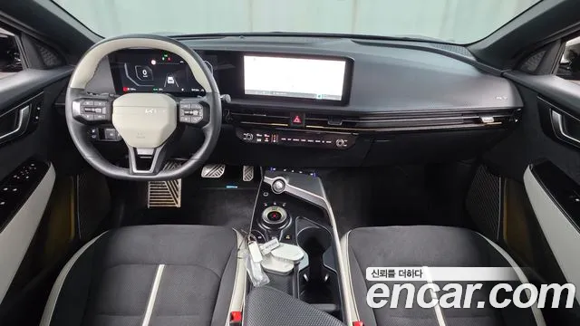 Kia EV6 — Фото автомобиля 3
