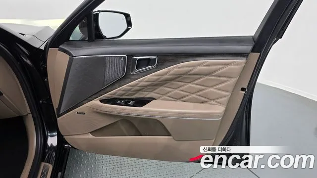 Kia K8 — Фото автомобиля 23
