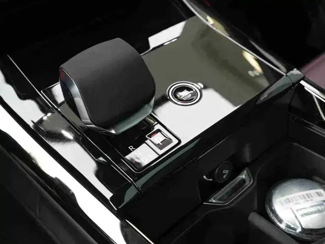 Land Rover Range Rover Sport — Фото автомобиля 17