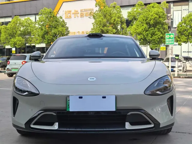 Xiaomi SU7 — Фото автомобиля 2