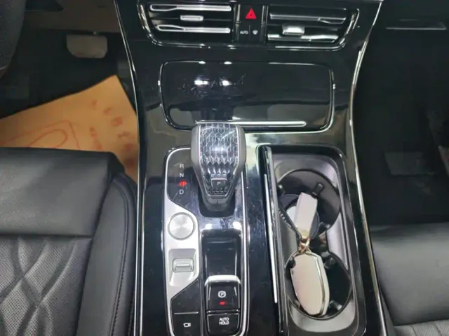 GAC Trumpchi M8 — Фото автомобиля 16