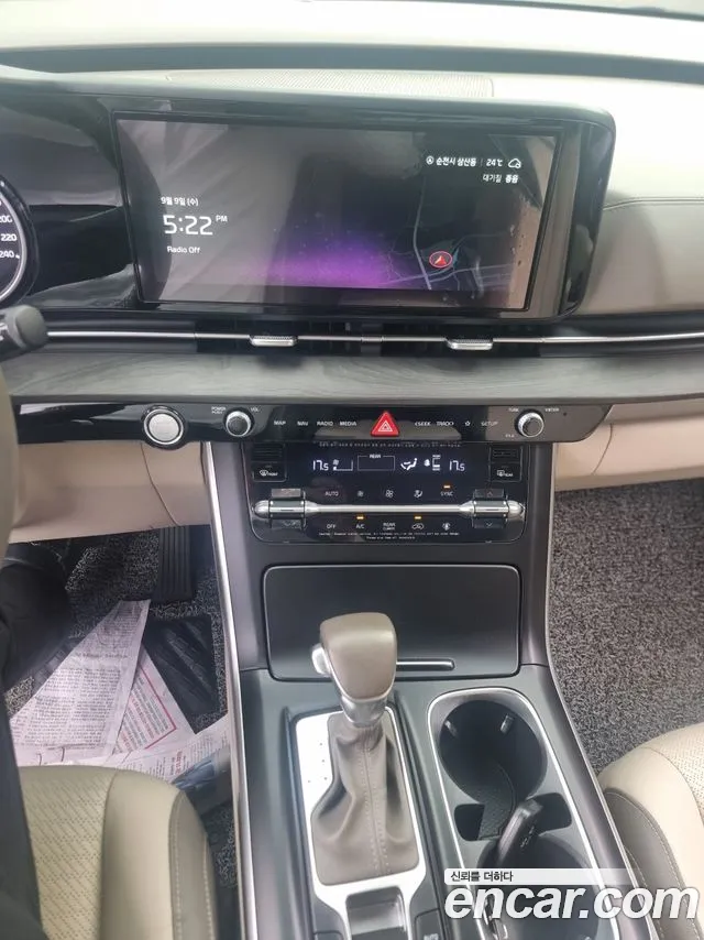 Kia Carnival Generation 4 — Фото автомобиля 14