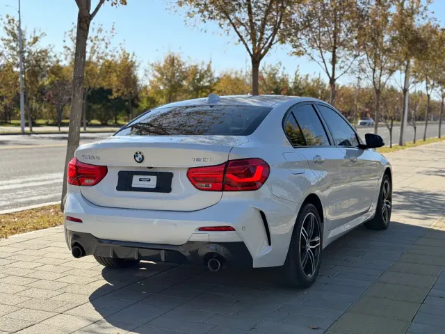 BMW 1 Series — Фото автомобиля 22