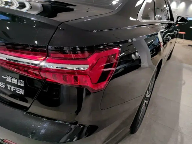 Audi A6L — Фото автомобиля 7