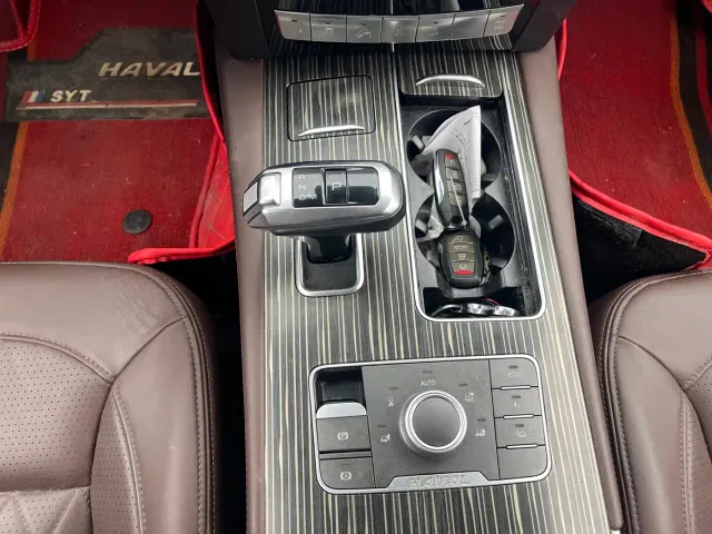 Haval H9 — Фото автомобиля 11
