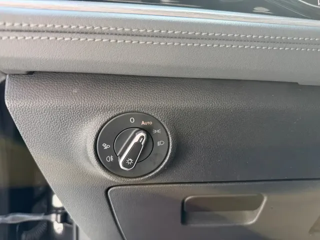 Volkswagen Sagitar — Фото автомобиля 6