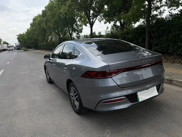 BYD Qin PLUS 2024 Glory Edition EV 510KM Leading — Фото автомобиля 7