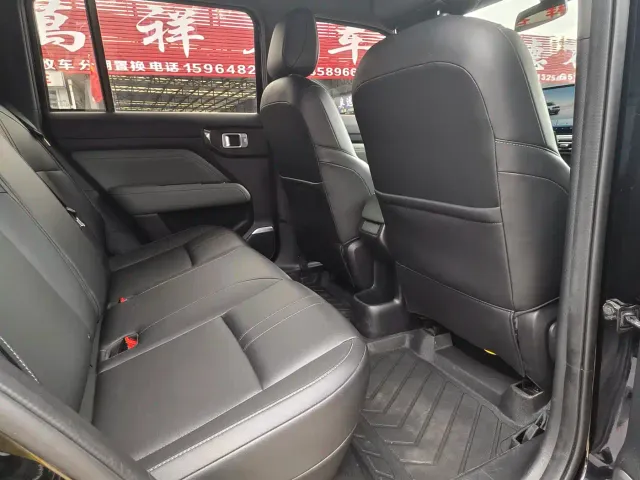 Baojun Yep Plus — Фото автомобиля 8