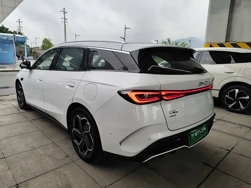 BYD Seal 06 DM-i Touring 2025 DM-i 150KM Flagship — Фото автомобиля 22