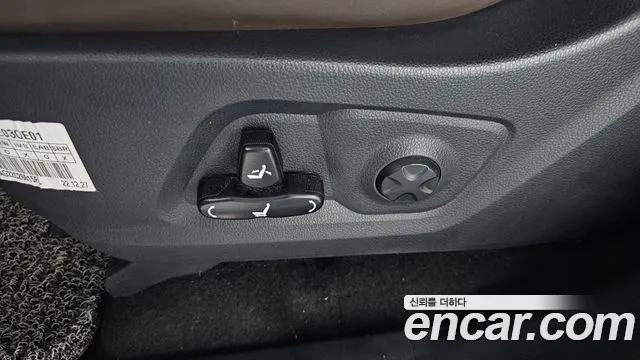 KG_Mobility_Ssangyong Rexton All Rexton Дизель 2.2 4WD — Фото автомобиля 27